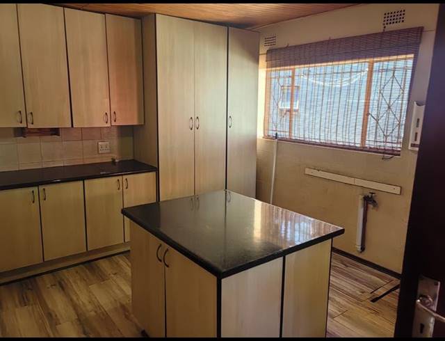 4 BEDROOM PROPERTY TO RENT IN NORKEM PARK